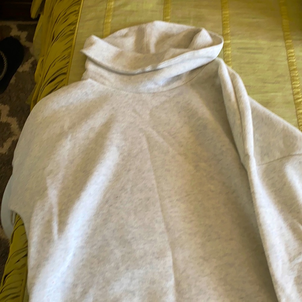 Lounge wear set